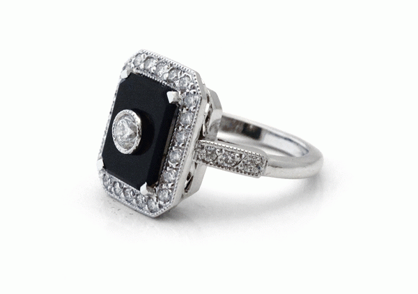 White gold Onyx and Diamond Ring