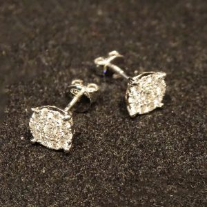 Diamond stud cluster earring