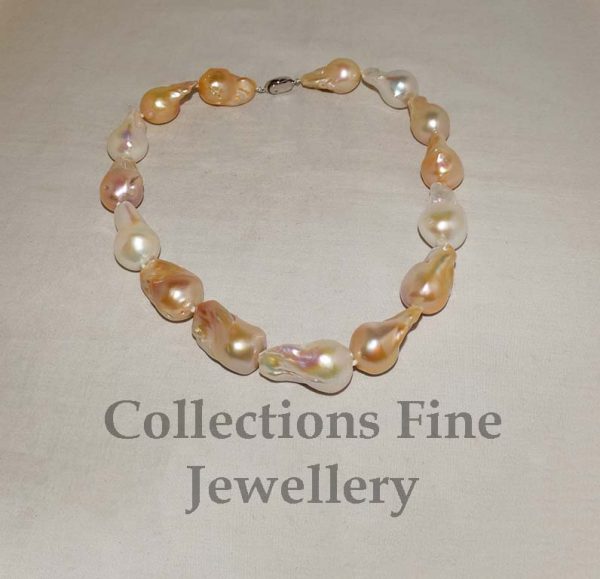 Baroque Pearl Strand