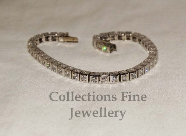 18ct Tennis Bracelet