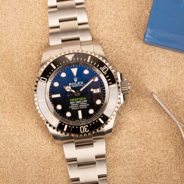 ROLEX DEEPSEA SEA-DWELLER: 126660